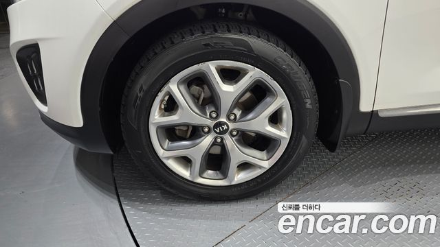 Kia Sorento 2016 — photo 5
