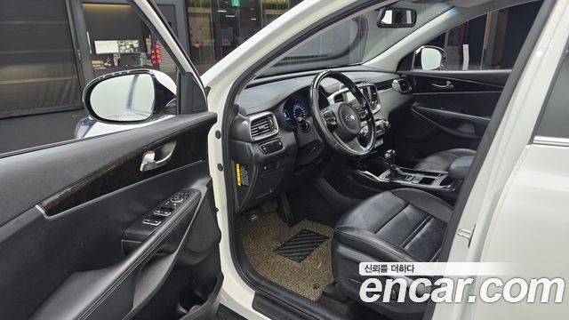 Kia Sorento 2016 — photo 10