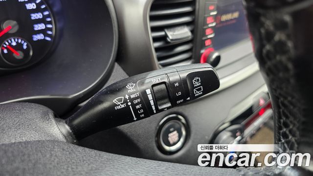 Kia Sorento 2016 — photo 17