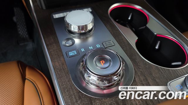 Genesis GV80 2024 — photo 12