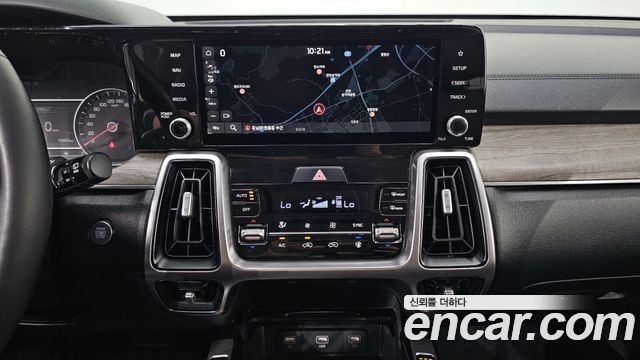 Kia Sorento 2022 — photo 16