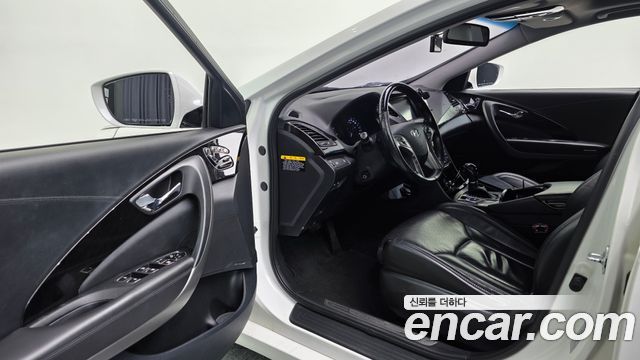 Hyundai Grandeur 2014 — photo 12