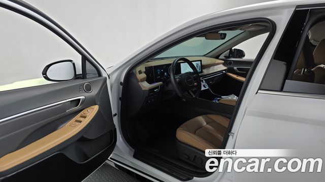 Hyundai Sonata 2024 — photo 13
