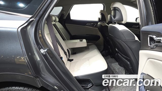 Kia Sportage 2023 — photo 18
