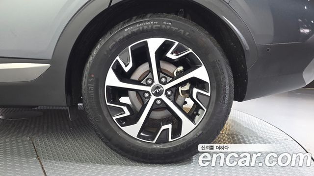 Kia Sportage 2023 — photo 7