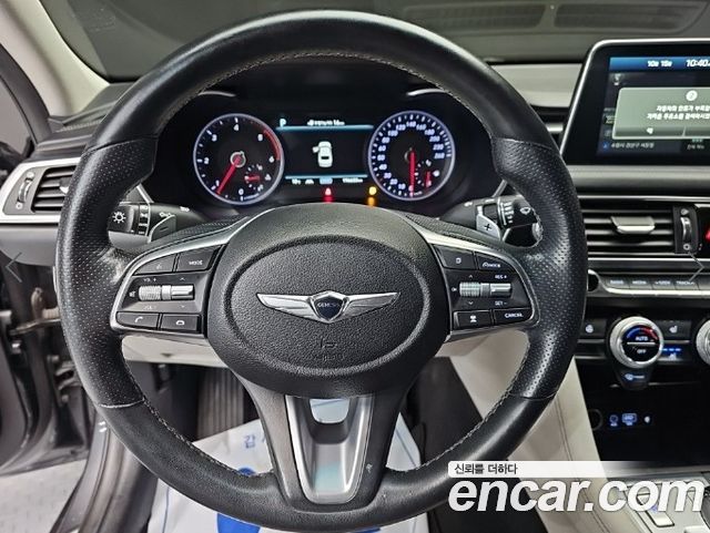 Genesis G70 2018 — photo 9