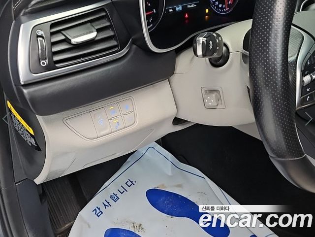 Genesis G70 2018 — photo 16