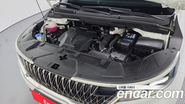 Kia Canival 2023 — photo 6