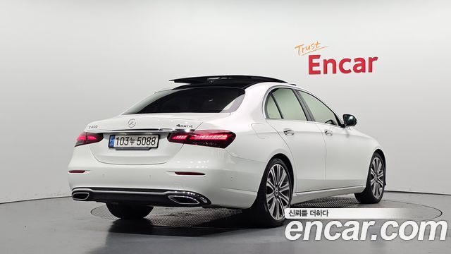 Mercedes-Benz E-Class 2021 — photo 2