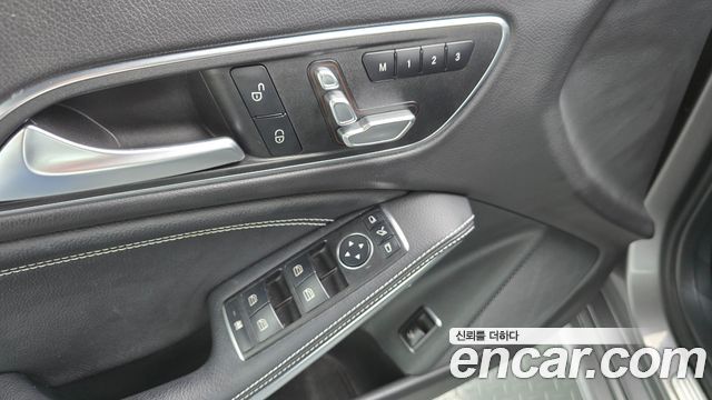 Mercedes-Benz CLA-Class 2018 — photo 26