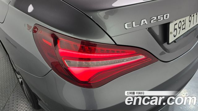 Mercedes-Benz CLA-Class 2018 — photo 9