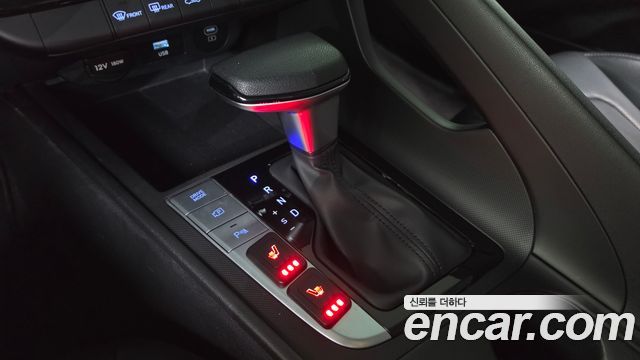 Hyundai AVANTE 2024 — photo 12