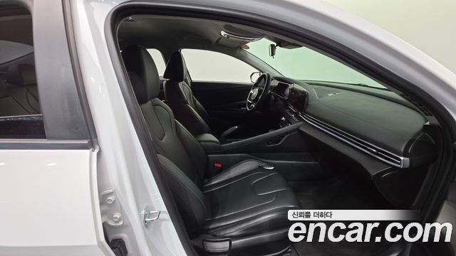 Hyundai AVANTE 2024 — photo 13
