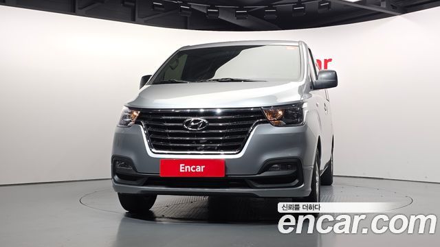 Hyundai Starex 2021 — photo 3