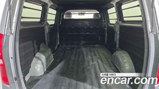 Hyundai Starex 2021 — photo 19