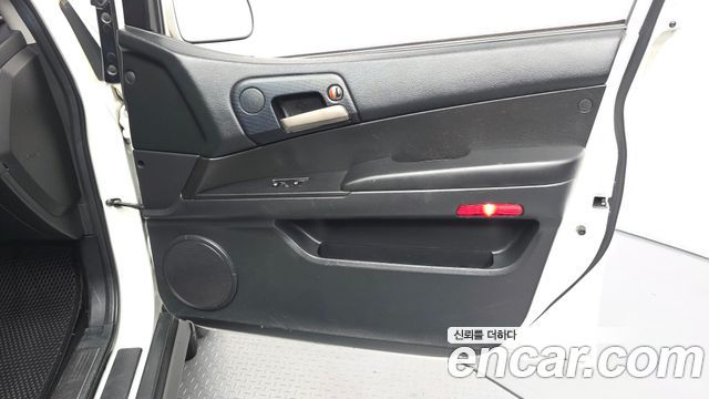 KG Mobility KORANDO 2015 — photo 14