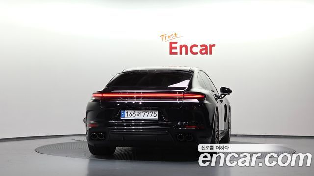 Porsche Panamera 2024 — photo 4