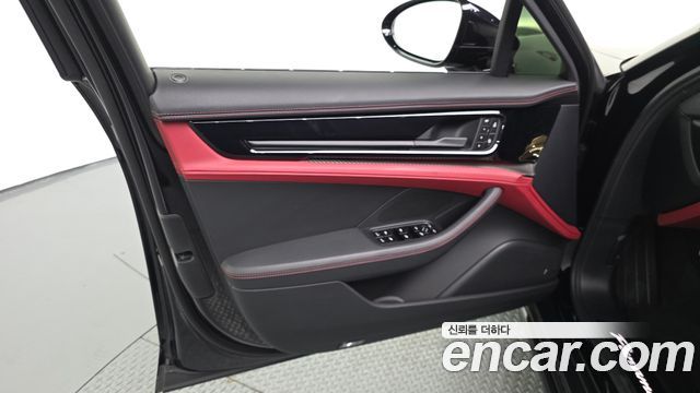 Porsche Panamera 2024 — photo 14