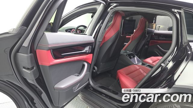 Porsche Panamera 2024 — photo 16