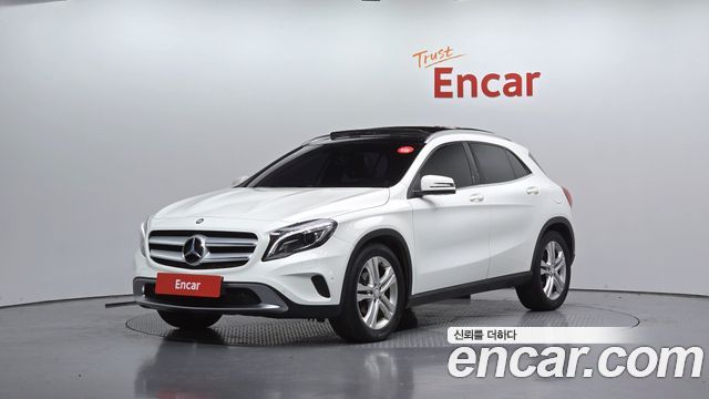 Mercedes-Benz GLA-Class 2015 — photo 1