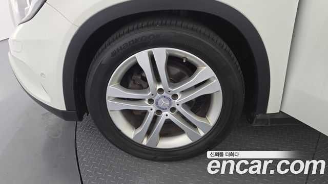 Mercedes-Benz GLA-Class 2015 — photo 5