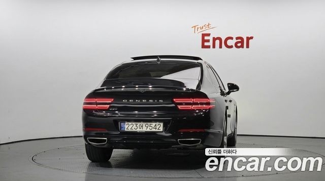 Genesis G80 2022 — photo 4