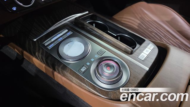 Genesis G80 2022 — photo 12