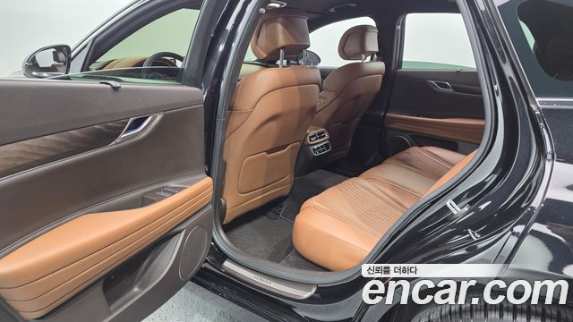 Genesis G80 2022 — photo 18