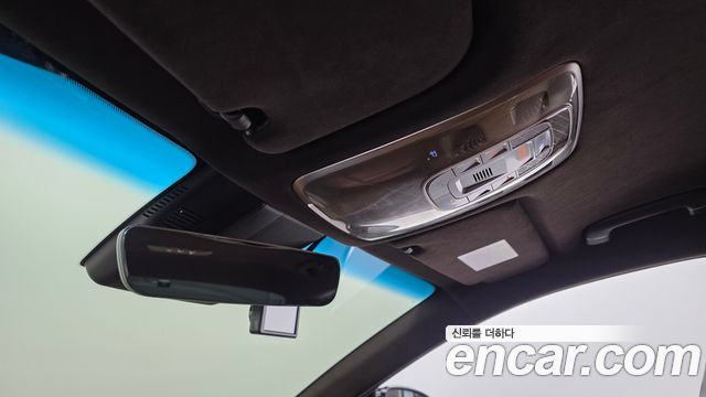 Genesis G80 2022 — photo 27