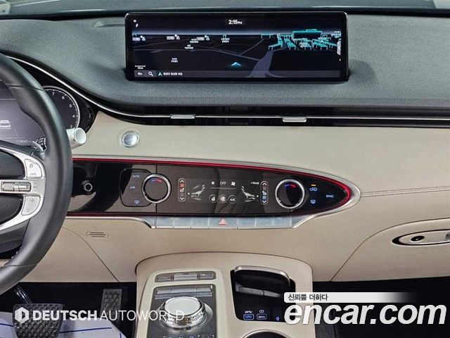 Genesis GV70 2021 — photo 12