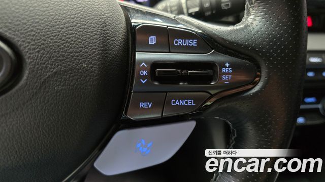 Hyundai Veloster 2020 — photo 18