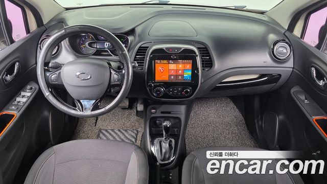 Renault Korea QM3 2016 — photo 7