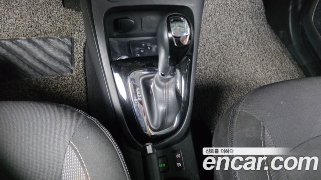 Renault Korea QM3 2016 — photo 9
