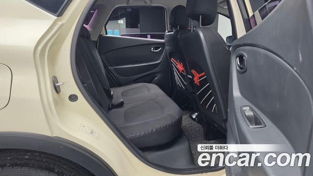 Renault Korea QM3 2016 — photo 12