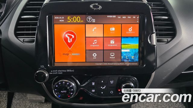 Renault Korea QM3 2016 — photo 14