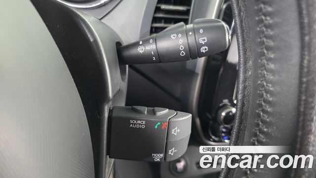 Renault Korea QM3 2016 — photo 18