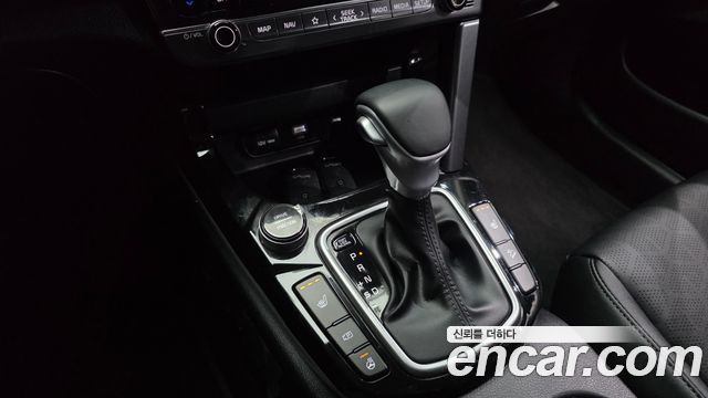 Kia Seltos 2023 — photo 9