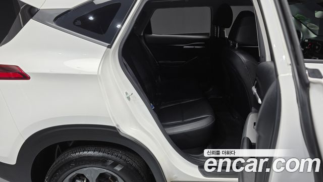 Kia Seltos 2023 — photo 12