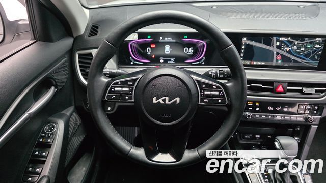 Kia Seltos 2023 — photo 13