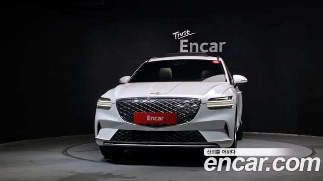 Genesis GV70 2022 — photo 3