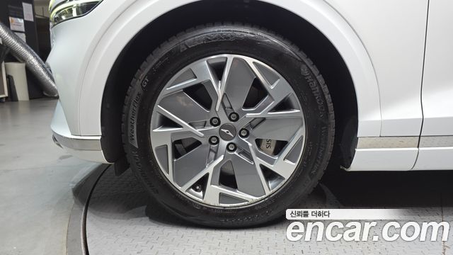 Genesis GV70 2022 — photo 5