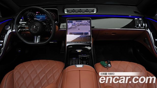 Mercedes-Benz S-Class 2023 — photo 10
