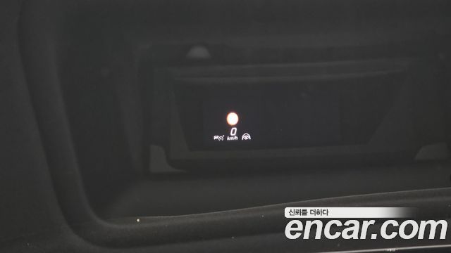 Mercedes-Benz S-Class 2023 — photo 24