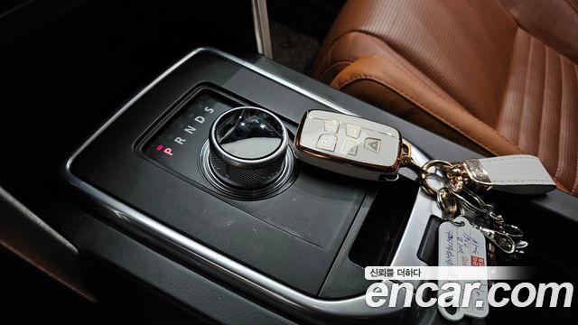 Land Rover Discovery Sport 2016 — photo 9