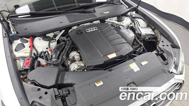 Audi A6 2022 — photo 6