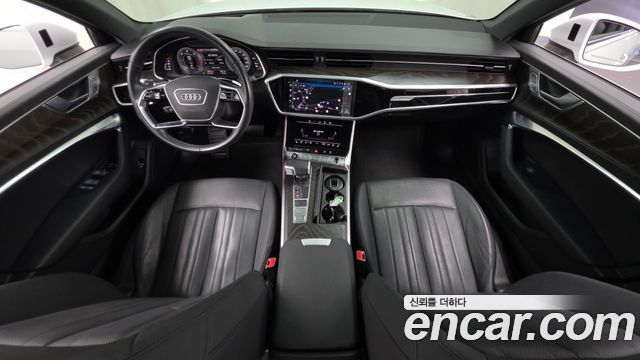 Audi A6 2022 — photo 10