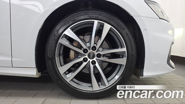 Audi A6 2022 — photo 7