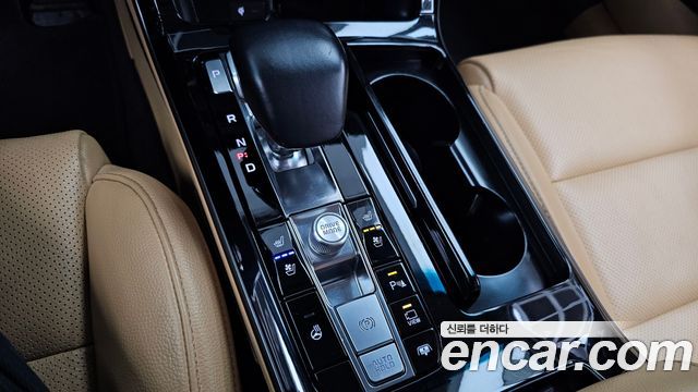 Kia K7 2020 — photo 12