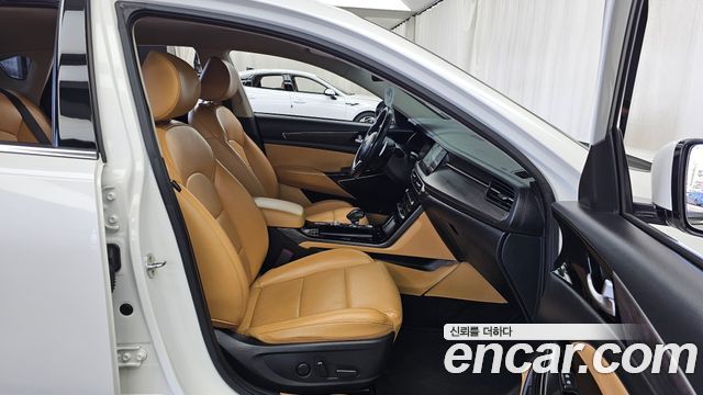 Kia K7 2020 — photo 17