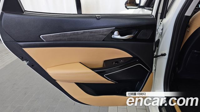 Kia K7 2020 — photo 15